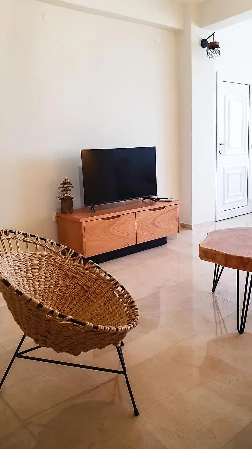 Anemos Deluxe Poseidi Apartments Posidi