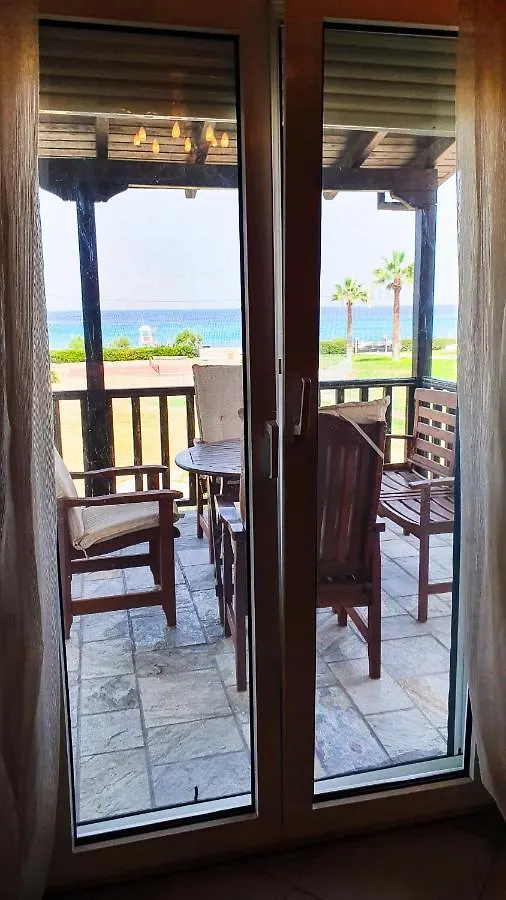 Anemos Deluxe Poseidi Apartments Posidi