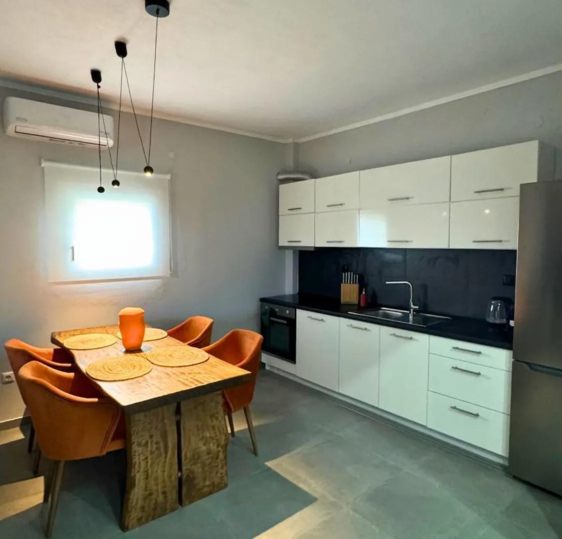 Anemos Deluxe Poseidi Apartments Posidi