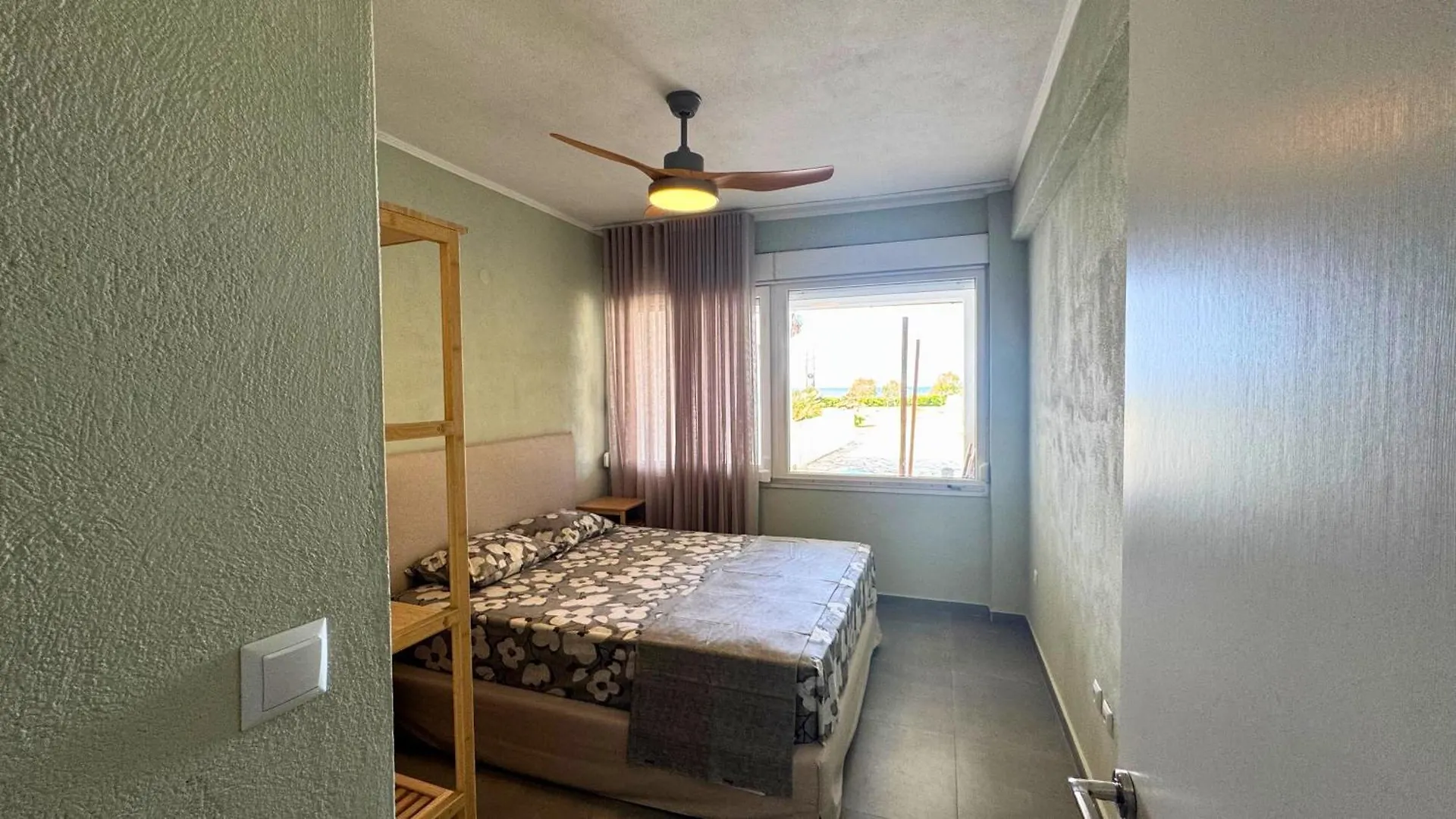 Anemos Deluxe Poseidi Apartments Posidi